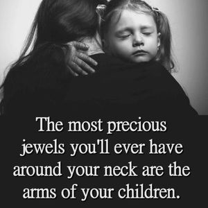 Meet your Posher, Yadiry